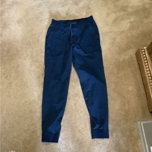 Lululemon men’s navy pants size med